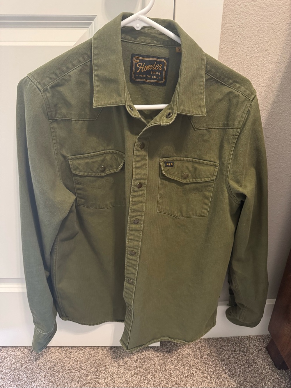 Howler Brothers Olive Green Casual Button-Down Shirt